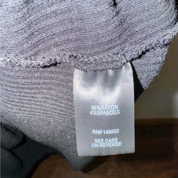 Torrid Super Soft Ribbed Hook and Eye Tank - Black - 2 - Picture 4 of 6